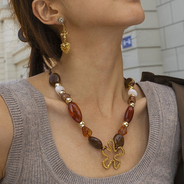 Inessa Beaded Heart Necklace [V7MQKDIS]