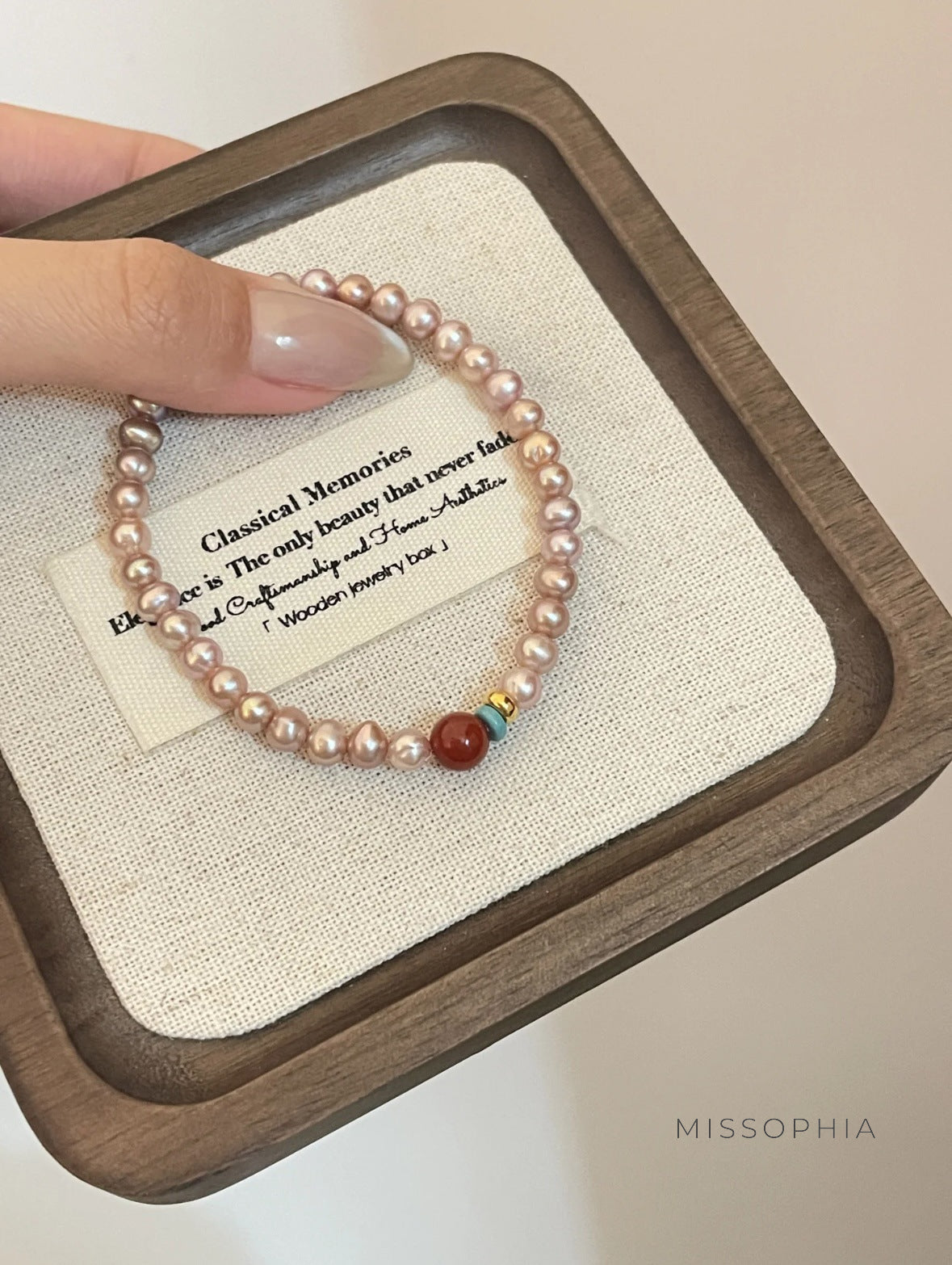 Jaylen Aurora Pearl Agate Bracelet [4JXRU35C]
