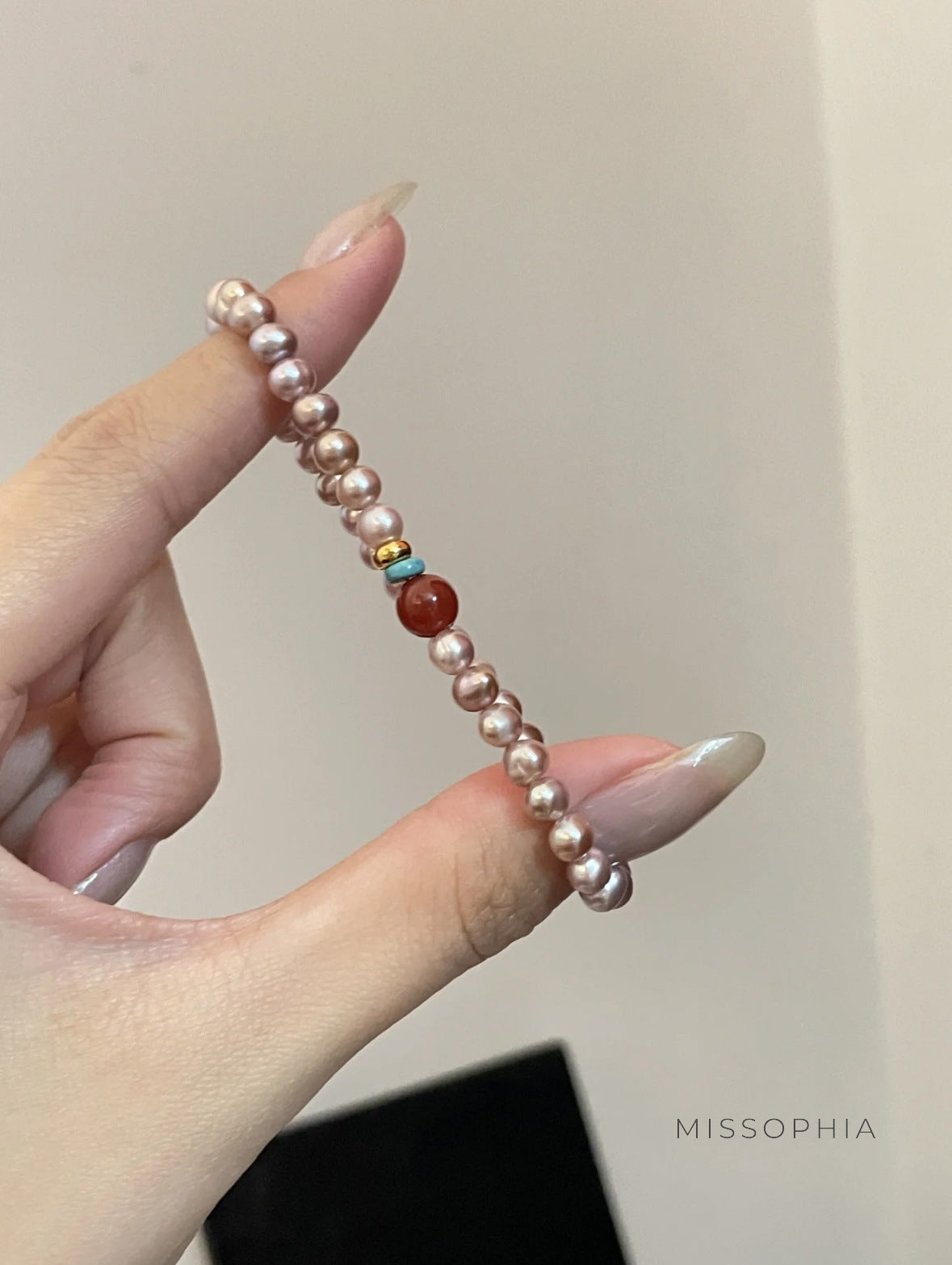 Jaylen Aurora Pearl Agate Bracelet [BNKS9ZI7]