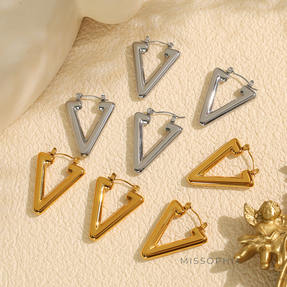 Karter Geometric Triangle Stud Earrings [8G1D7YS8]