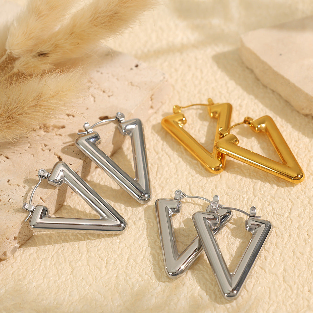 Karter Geometric Triangle Stud Earrings [5OR59V3L]