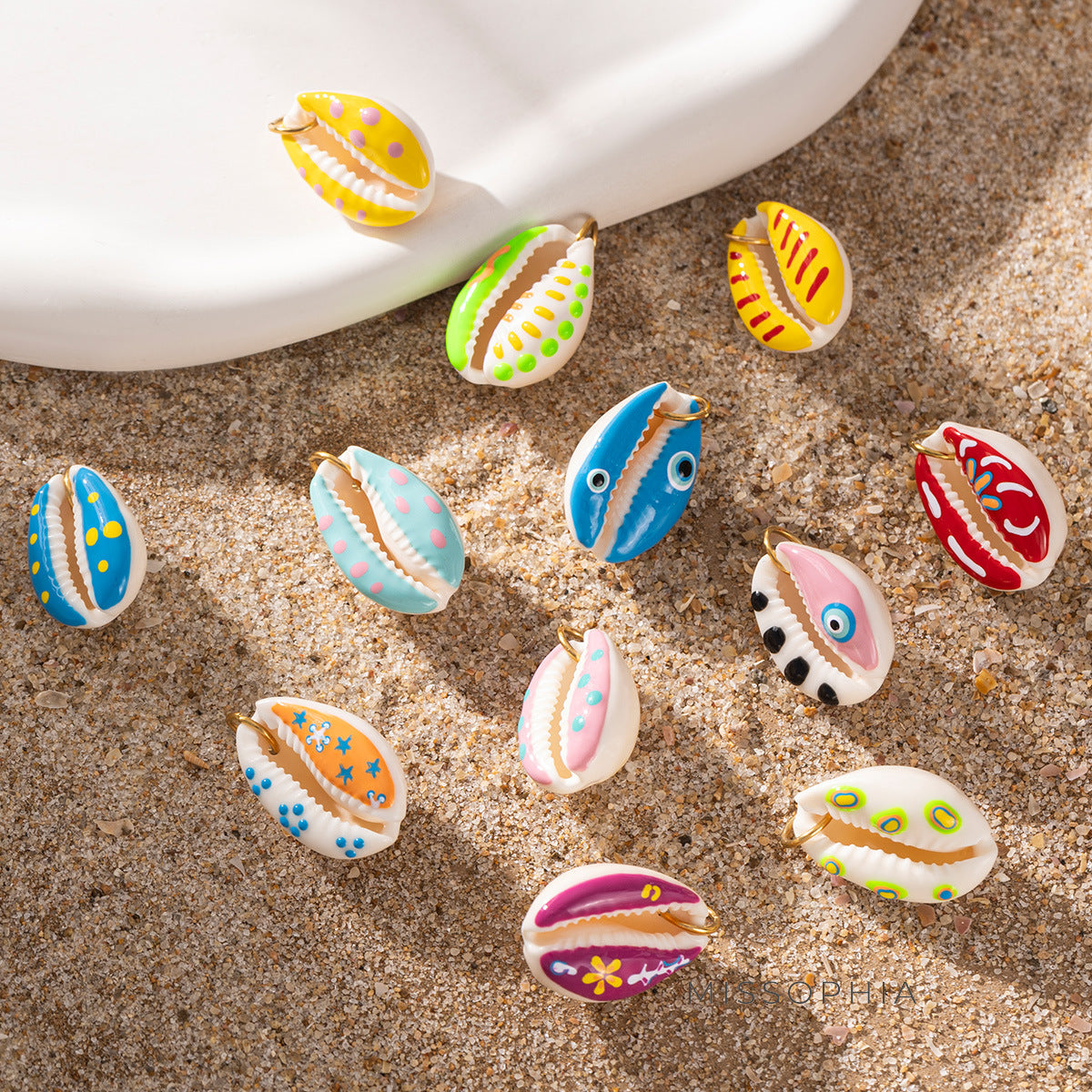 Kianna Playful Shell Eye Charm [BUTJFBMN]