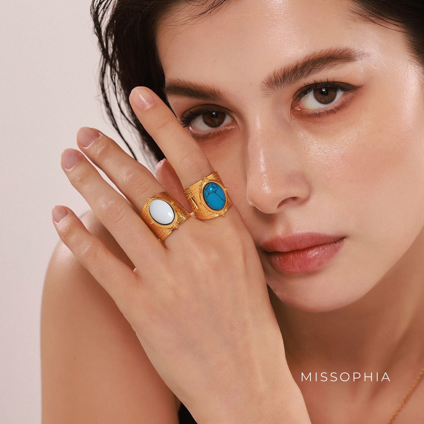 Kiarah Statement Gemstone Ring [E9MVC0P0]