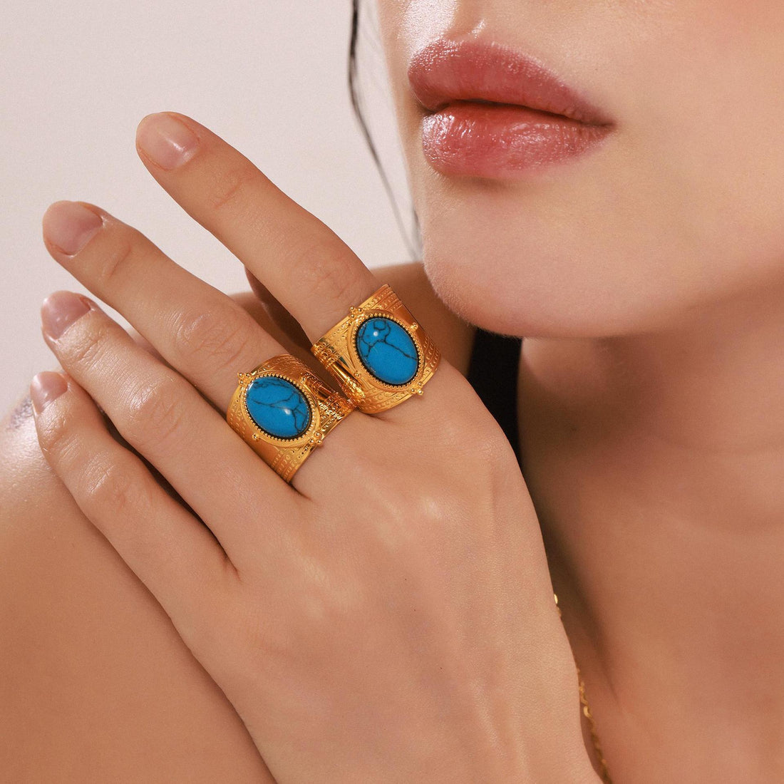 Kiarah Statement Gemstone Ring [LYG6JE8P]