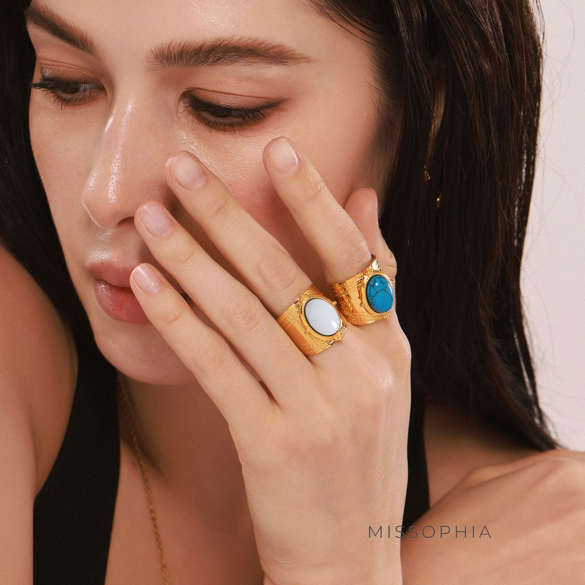 Kiarah Statement Gemstone Ring [LV2RWZD4]