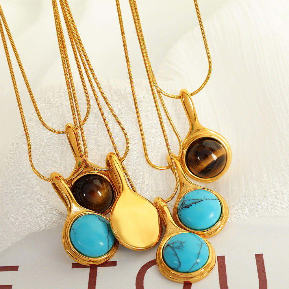Klaire Retro Stone Pendant Necklace [KPMF5UKV]