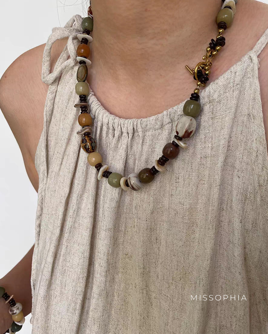 Laela Textured Geometric Necklace [FZ4YP3XA]