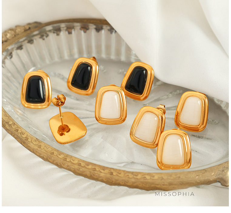 Lake Cat's Eye Pendant Set [FDS50NQK]