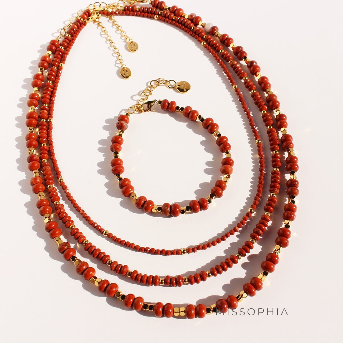 Leonie Red Stone Disc Necklace [SOYVM9SE]