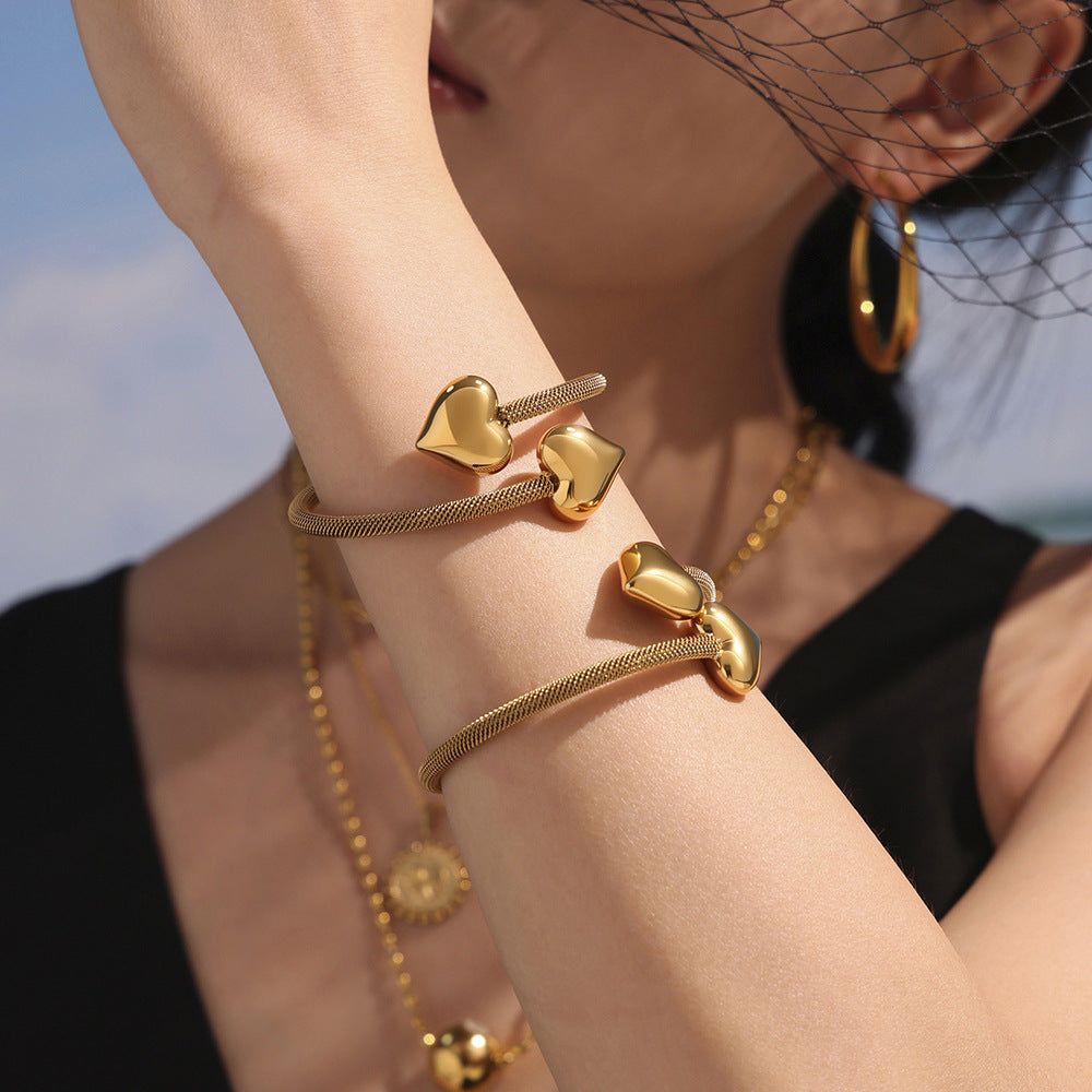 Mckynlee Delicate Heart Bracelet [QFOS0D3M]