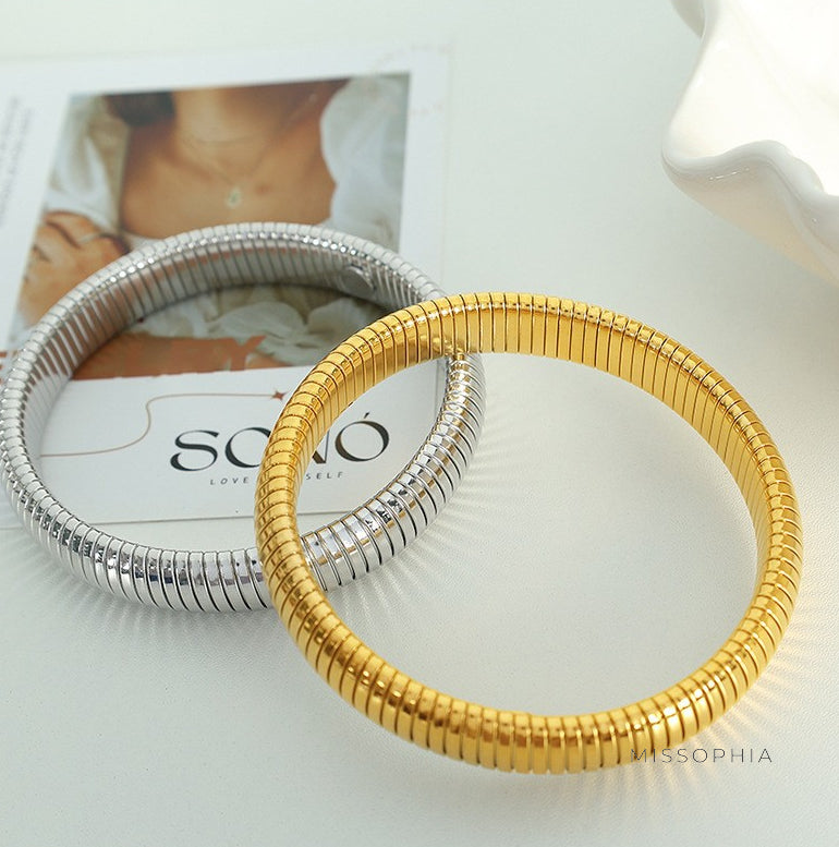 Milan Wide Cuff Bracelet [EI39G6F1]