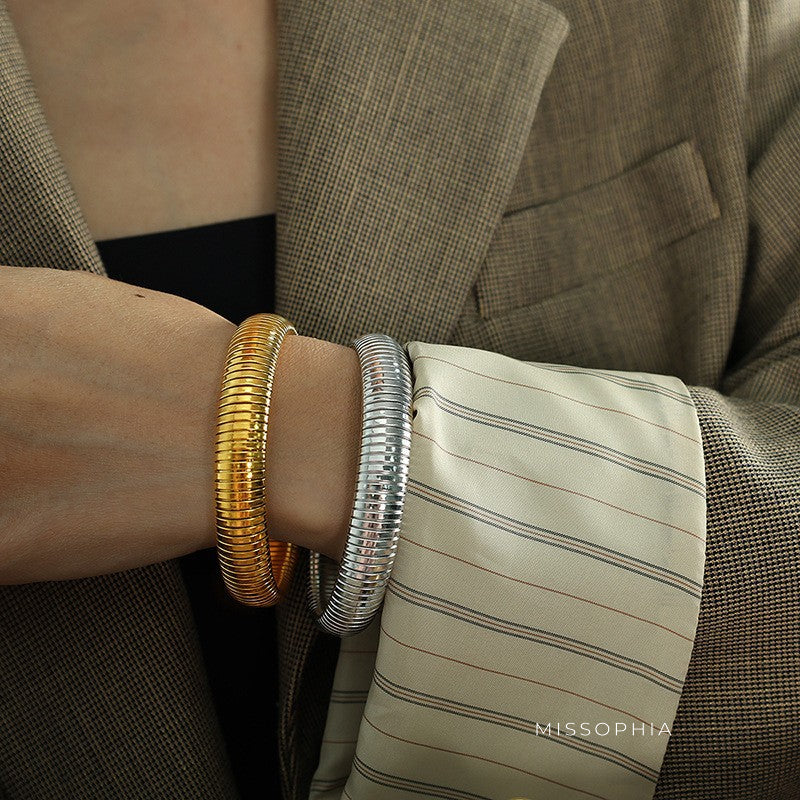 Milan Wide Cuff Bracelet [JX2NVRHB]