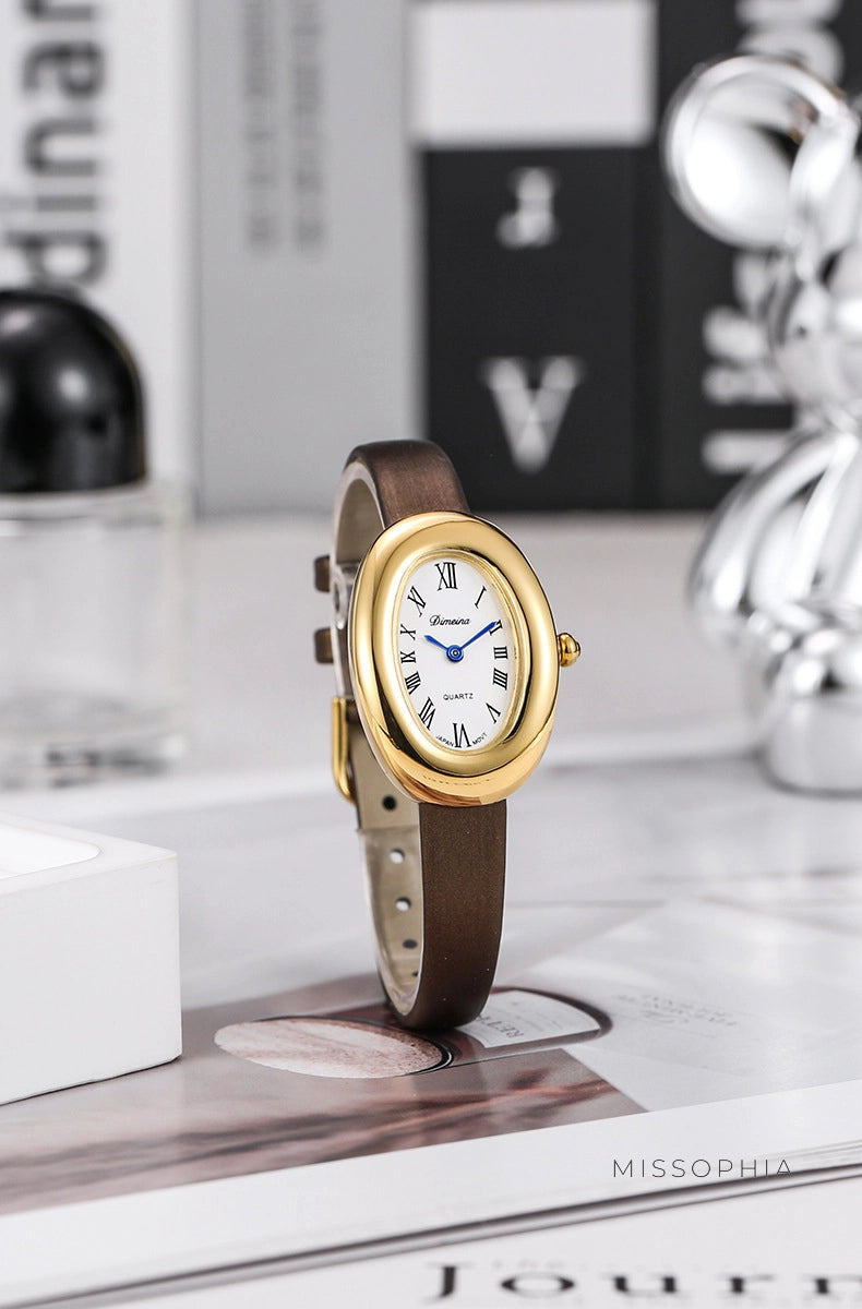 Oval Case Vintage Watch [TS2PY5L0]