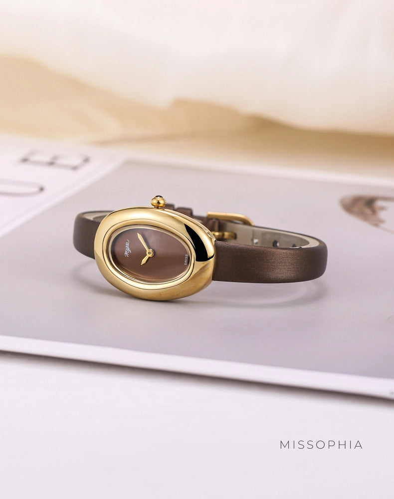 Oval Dial Leather Strap Watch [1IUUJUNL]