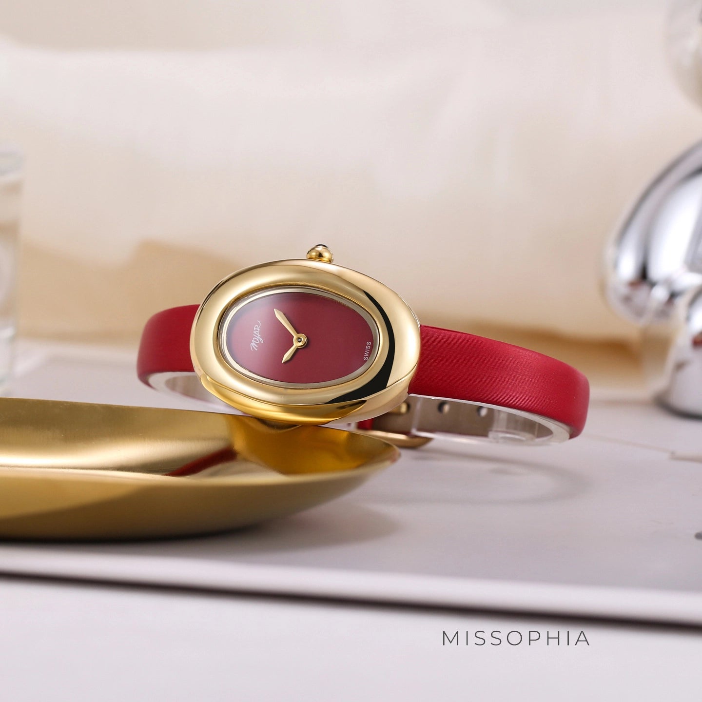 Oval Dial Leather Strap Watch [09WXYBZF]
