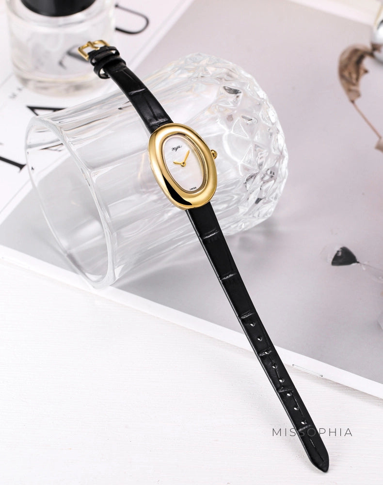 Oval Dial Leather Strap Watch [ZJ4F4E4Y]