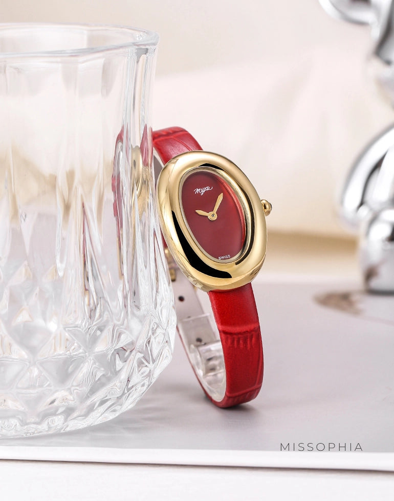 Oval Dial Leather Strap Watch [65S90EVL]