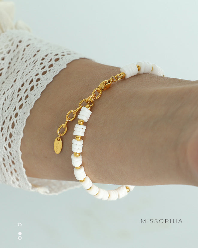 Ronni Beaded Shell Bracelet [G2CL3WPN]