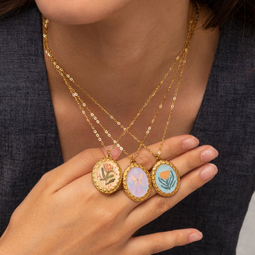 Rose Floral Butterfly Necklace [4I0PR1DY]