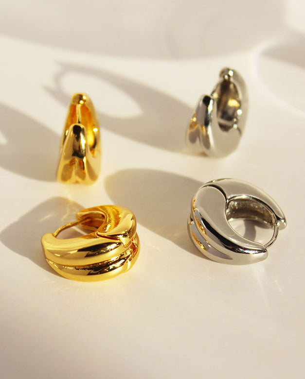 Safa Sleek Double Drop Earrings [K7RW9MTC]