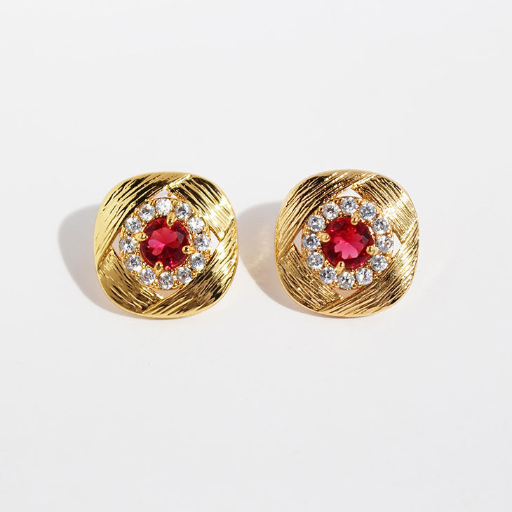 Samara Rose Red Zircon Square Earrings [5DOJ7O09]
