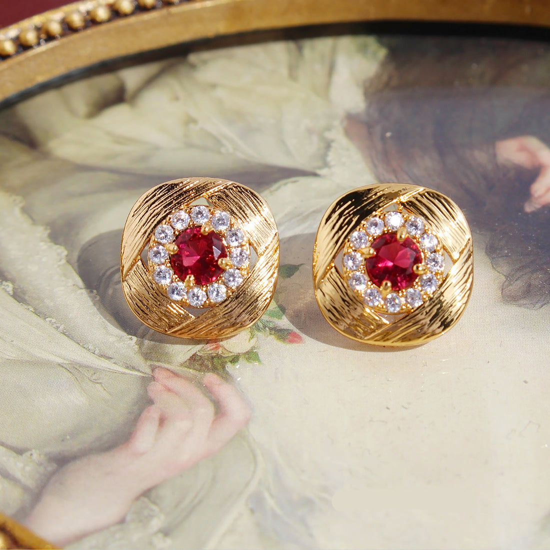 Samara Rose Red Zircon Square Earrings [5DOJ7O09]