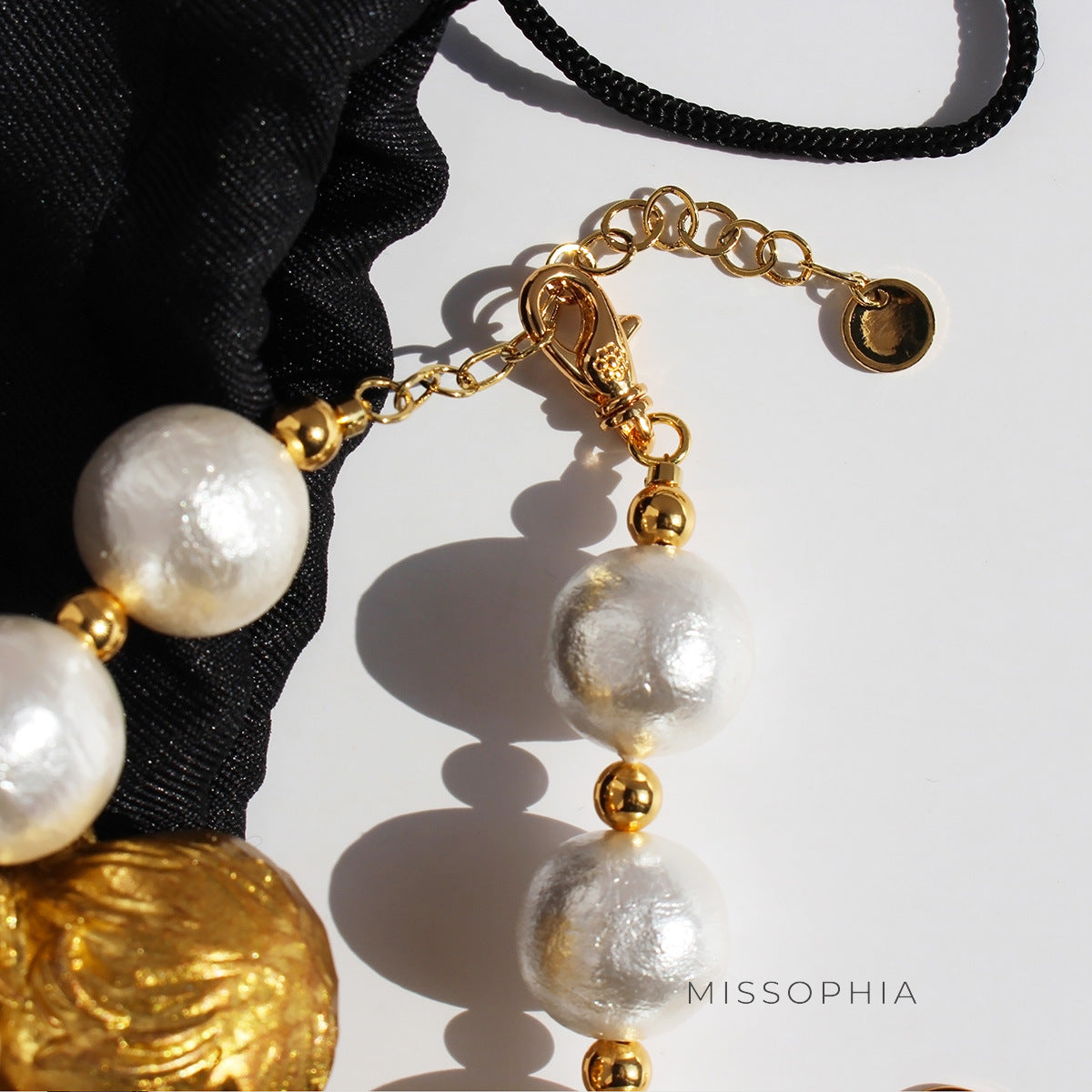 Wesley Textured Pearl Necklace Set [R9IKJP11]