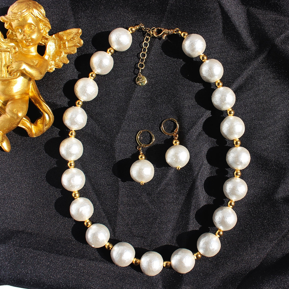 Wesley Textured Pearl Necklace Set [ZJT3IJ3C]